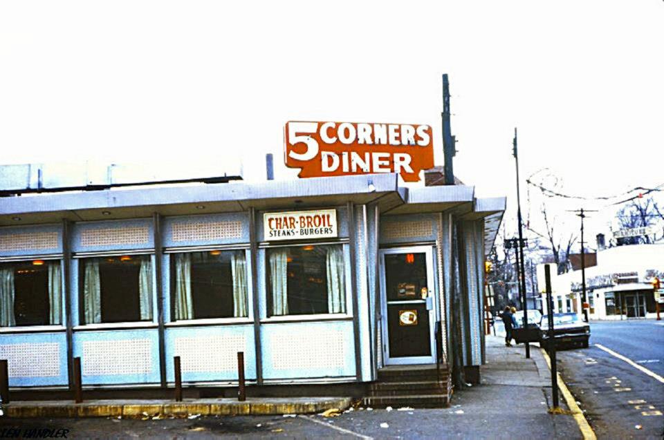 5 Corners Diner